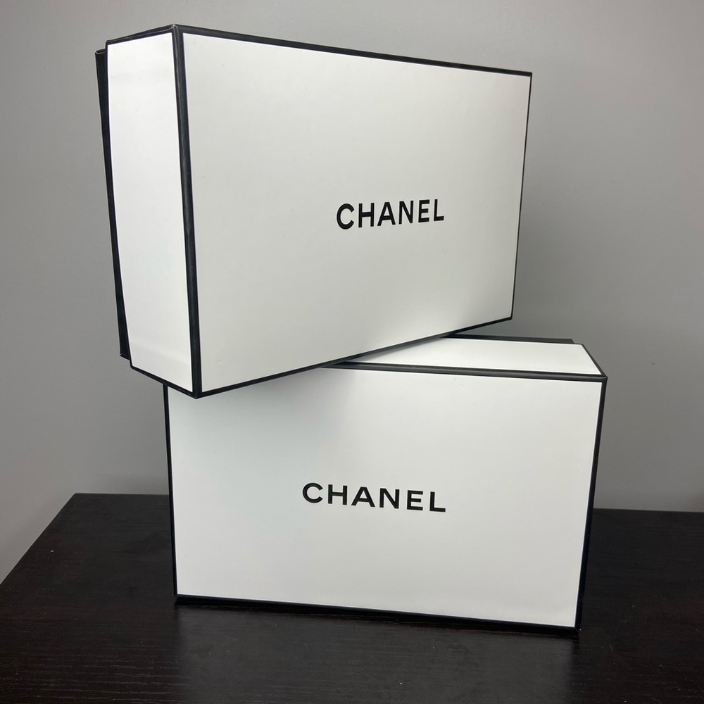 Chanel box set of 2